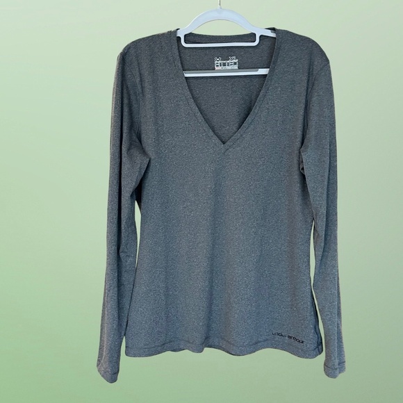 Under Armour Women's Heat Gear V-Neck Long Sleeve Fitted Gray Top XL - Picture 8 of 9